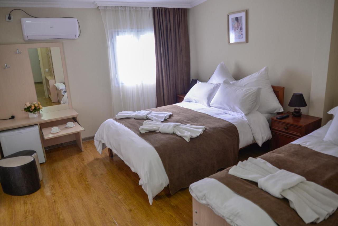 Hotel Victoria Bordžomi Exteriér fotografie