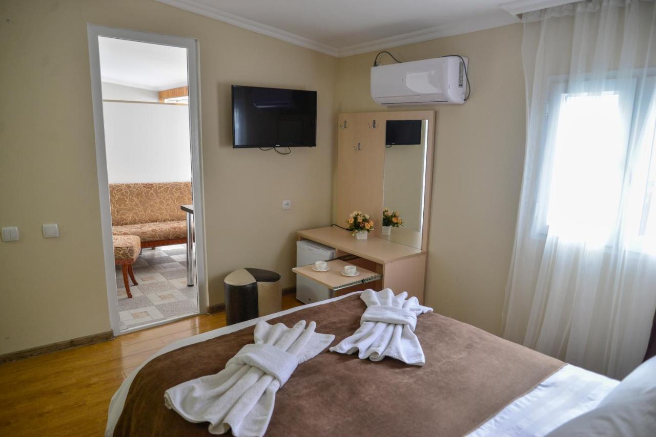 Hotel Victoria Bordžomi Exteriér fotografie