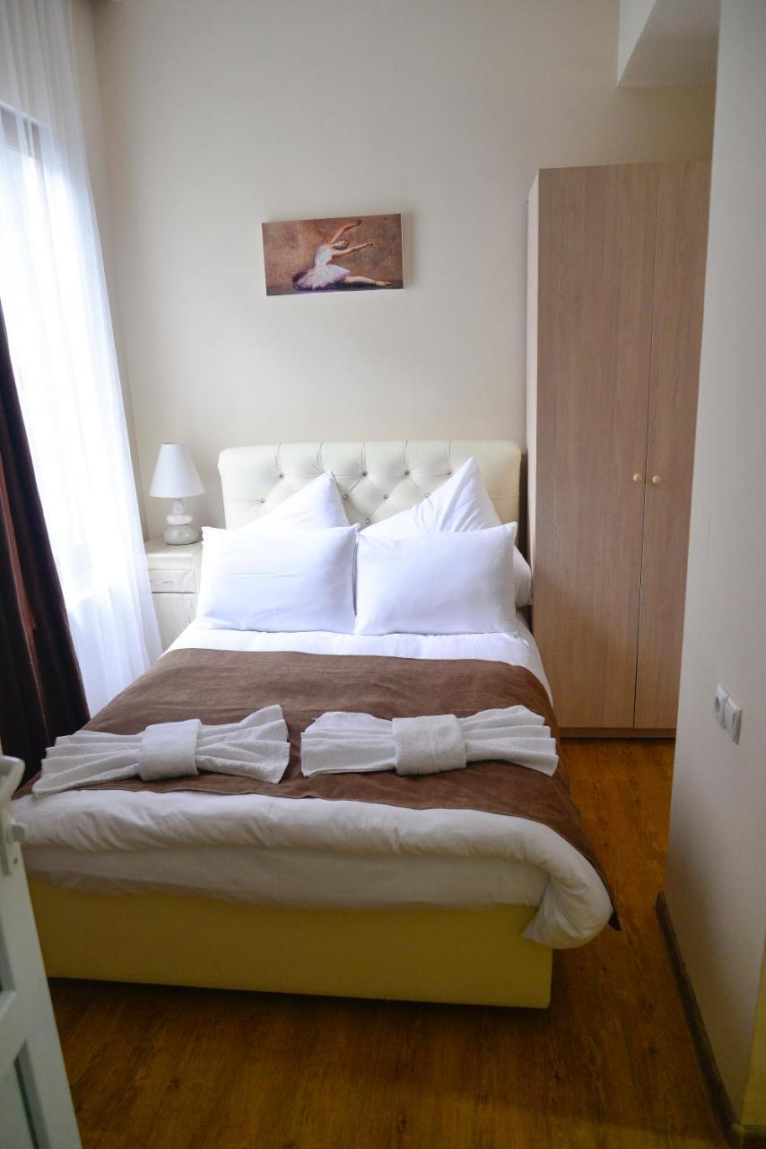 Hotel Victoria Bordžomi Exteriér fotografie