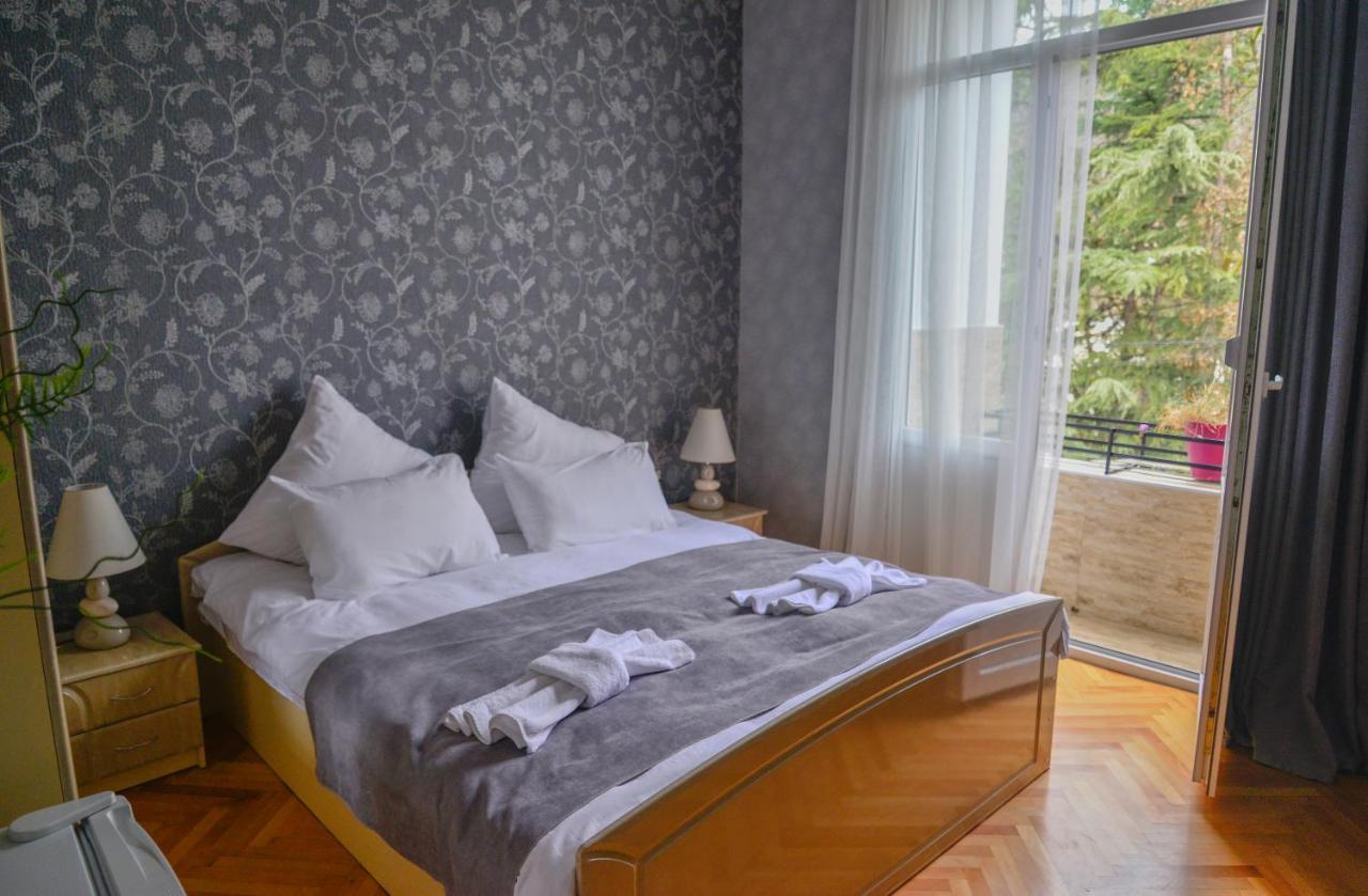 Hotel Victoria Bordžomi Exteriér fotografie